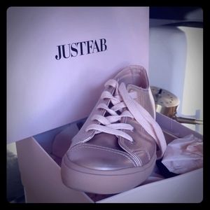 JustFab Rosegold Sneakers Size 10